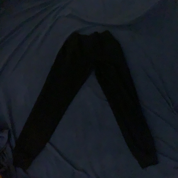black champion sweatpants - Picture 3 of 3